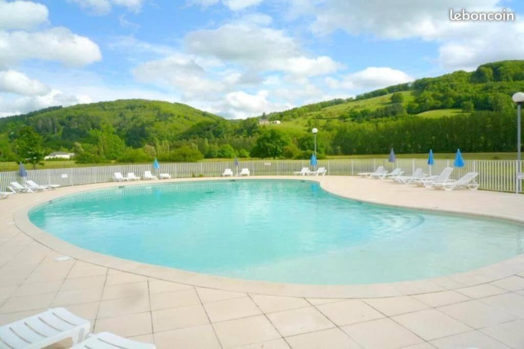 T3 La Savane Saint Geniez D'Olt 2 Piscines Chauffees Dans Une Charmante Residence De Vacances Buitenkant foto